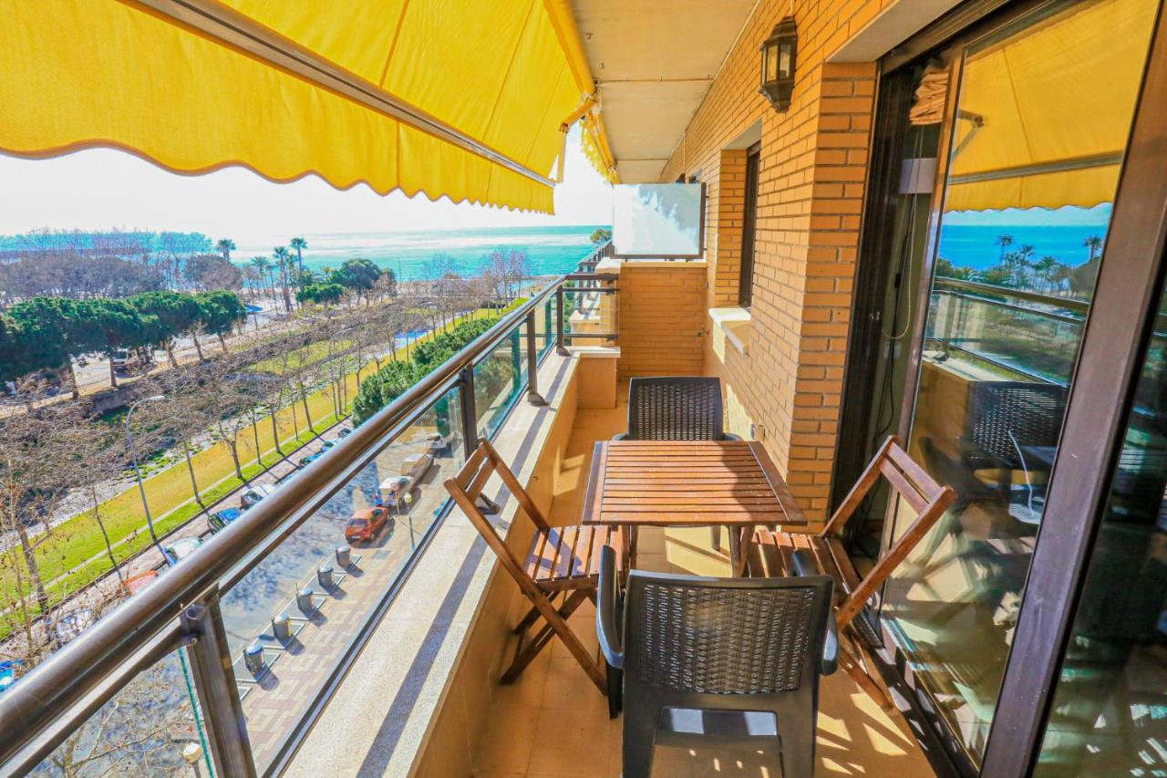 Paradis Atico - Only Families Apartamento